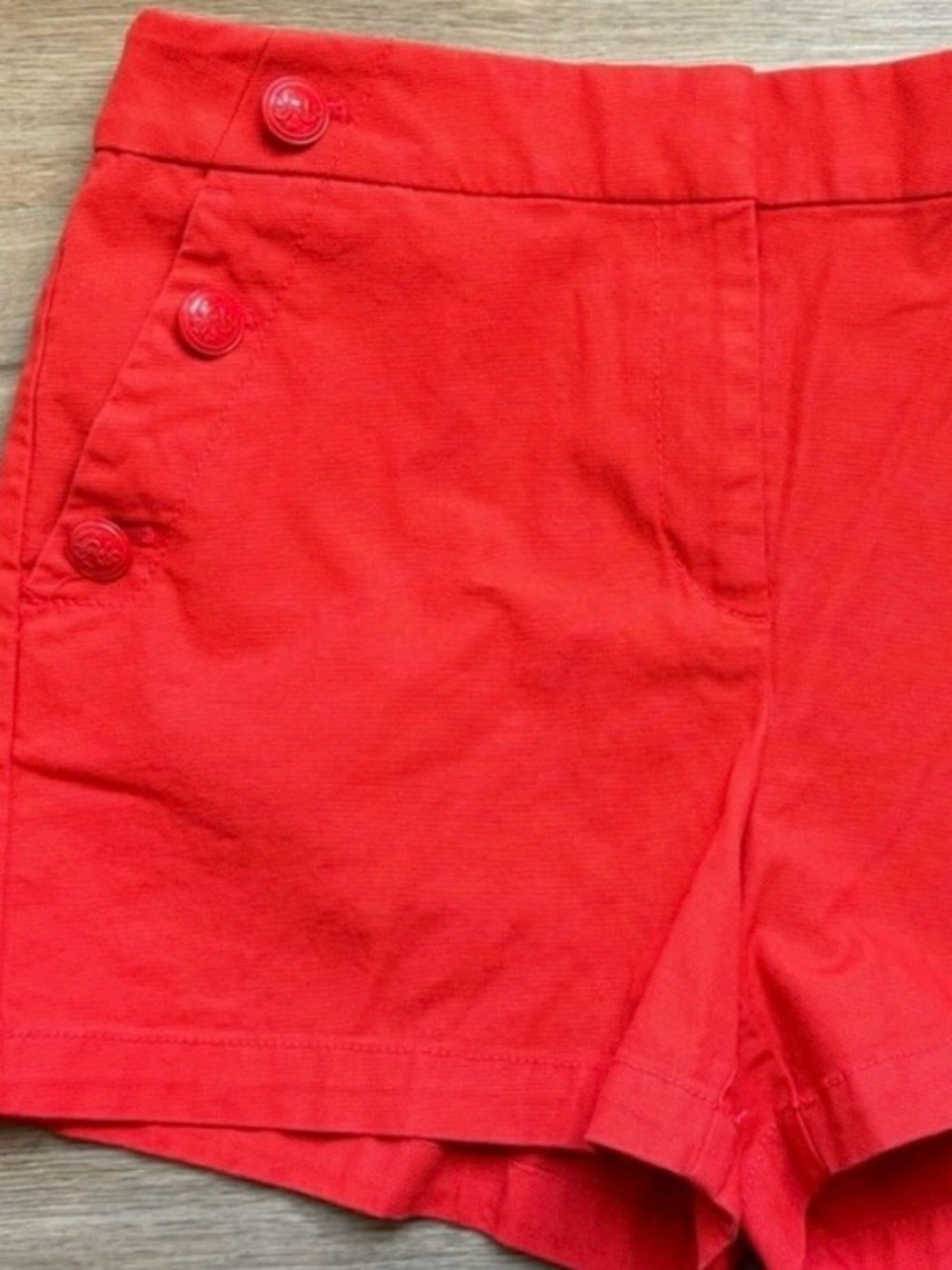 LOFT Riviera Sailor Shorts Bright Red Size 6 NWOT - Picture 2 of 4
